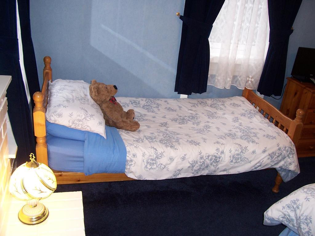 Sunnyside B&B Баллох Номер фото